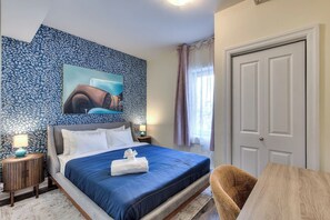Iron/ironing board, WiFi, bed sheets - Modern 1BR on Sainte-Catherine | Walk to Metro (Montréal)