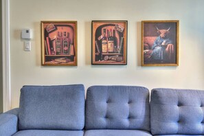 Interior - Modern 1BR on Sainte-Catherine | Walk to Metro (Montréal)