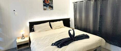 Apartment, 1 Bedroom, Smoking