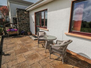 Cottage | Outdoor dining - Harvest Hill (Haverfordwest)