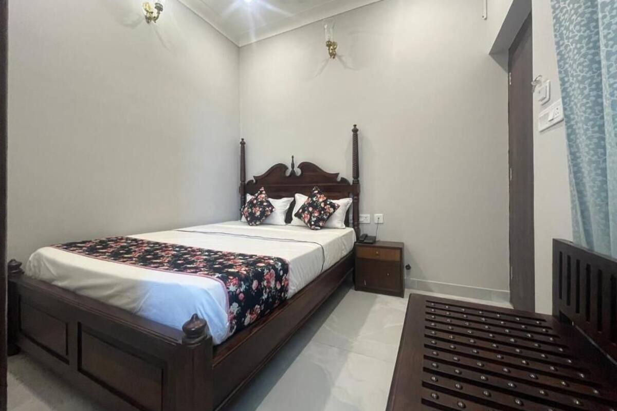 디럭스 스튜디오