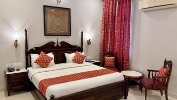 Superior Double Room, City View