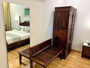 Superior Double Room, City View