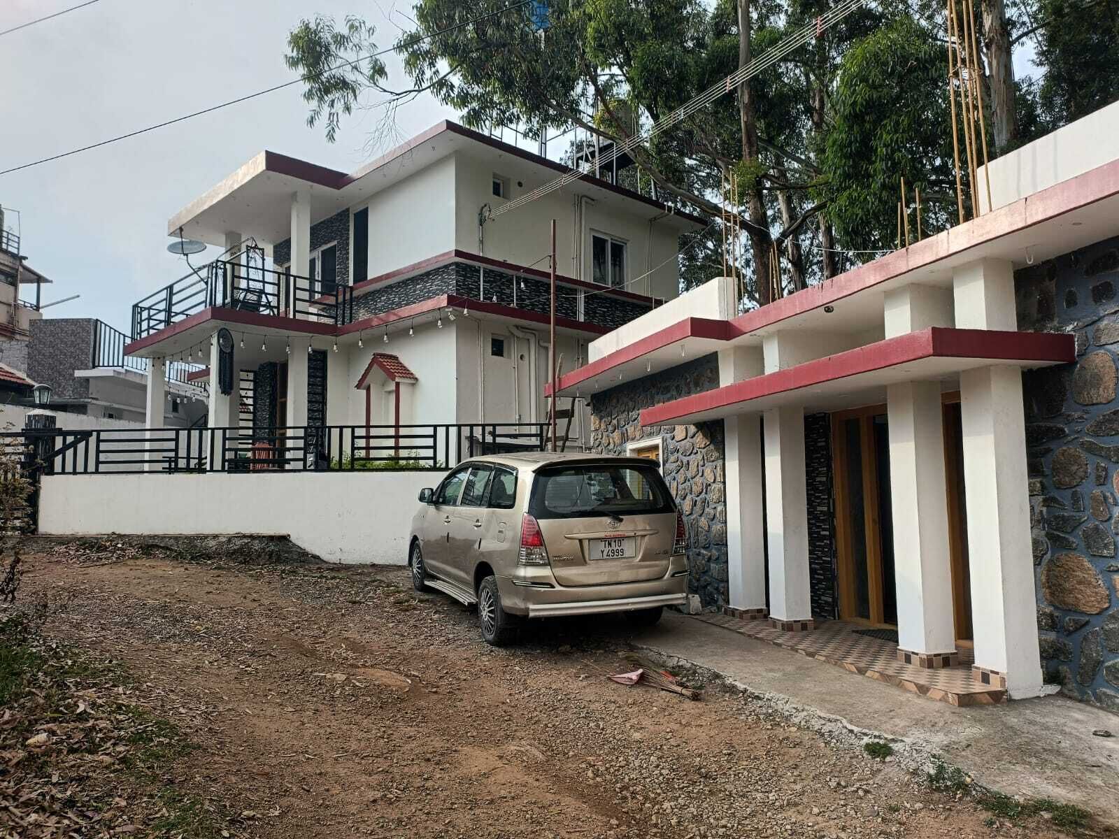 Classic Villa, Balcony, Hill View | Exterior