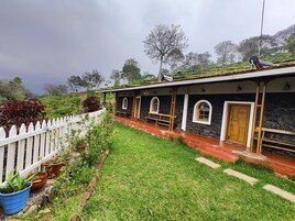 Klassieke villa, balkon, uitzicht op heuvels | Exterieur