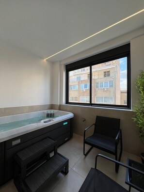 Family Apartment, Patio | Interior - BlueMotion - CruiseNest Double (Pireas)