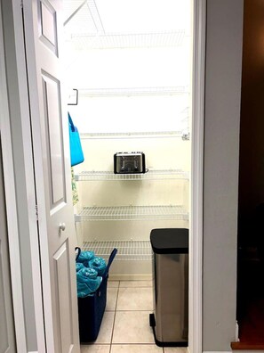 Interior - Seven Shores Townhome in Bradenton Minutes to AMI (Bradenton)