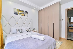 1 bedroom, iron/ironing board, WiFi, bed sheets - Cozy 1-bedroom apartment in tranquil Nairobi Westlands with pool and gym (Nairobi)