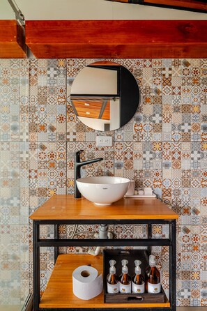 Bathroom - El Tabor Botanique (Filandia)