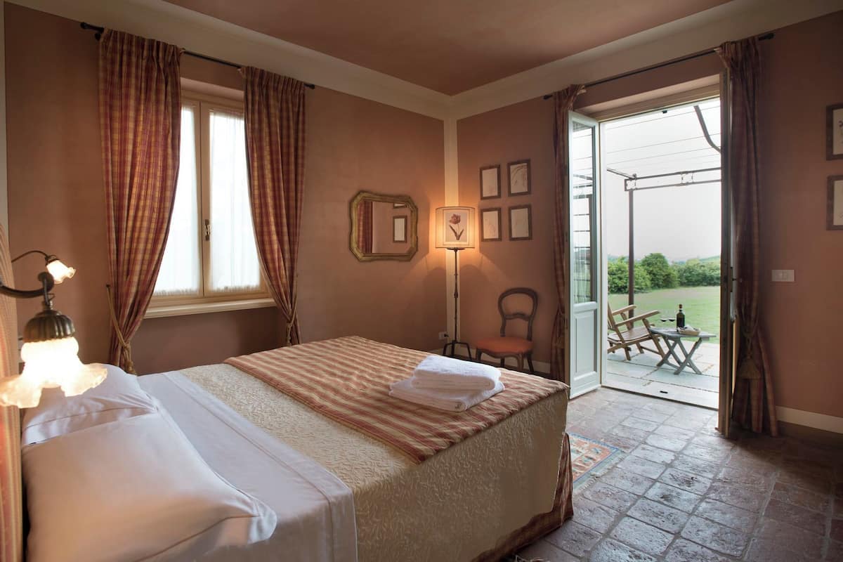 Kahden hengen classic-huone, näköala puutarhaan