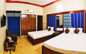 Room - Subhan Palace Family Guest House (Karachi)