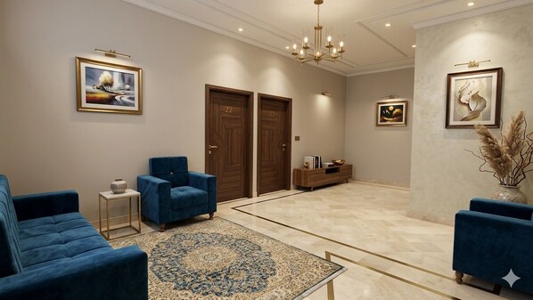 Living area - Subhan Palace Family Guest House (Karachi)