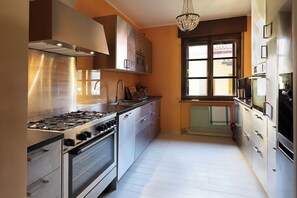 Comfort Villa, Garden View | Private kitchen - Casa-Friuli (Gradisca d'Isonzo)