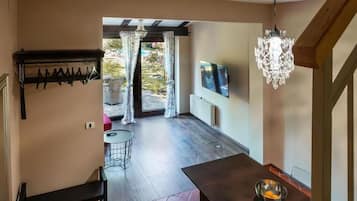 Villa Confort, vistas al jardín | Interior