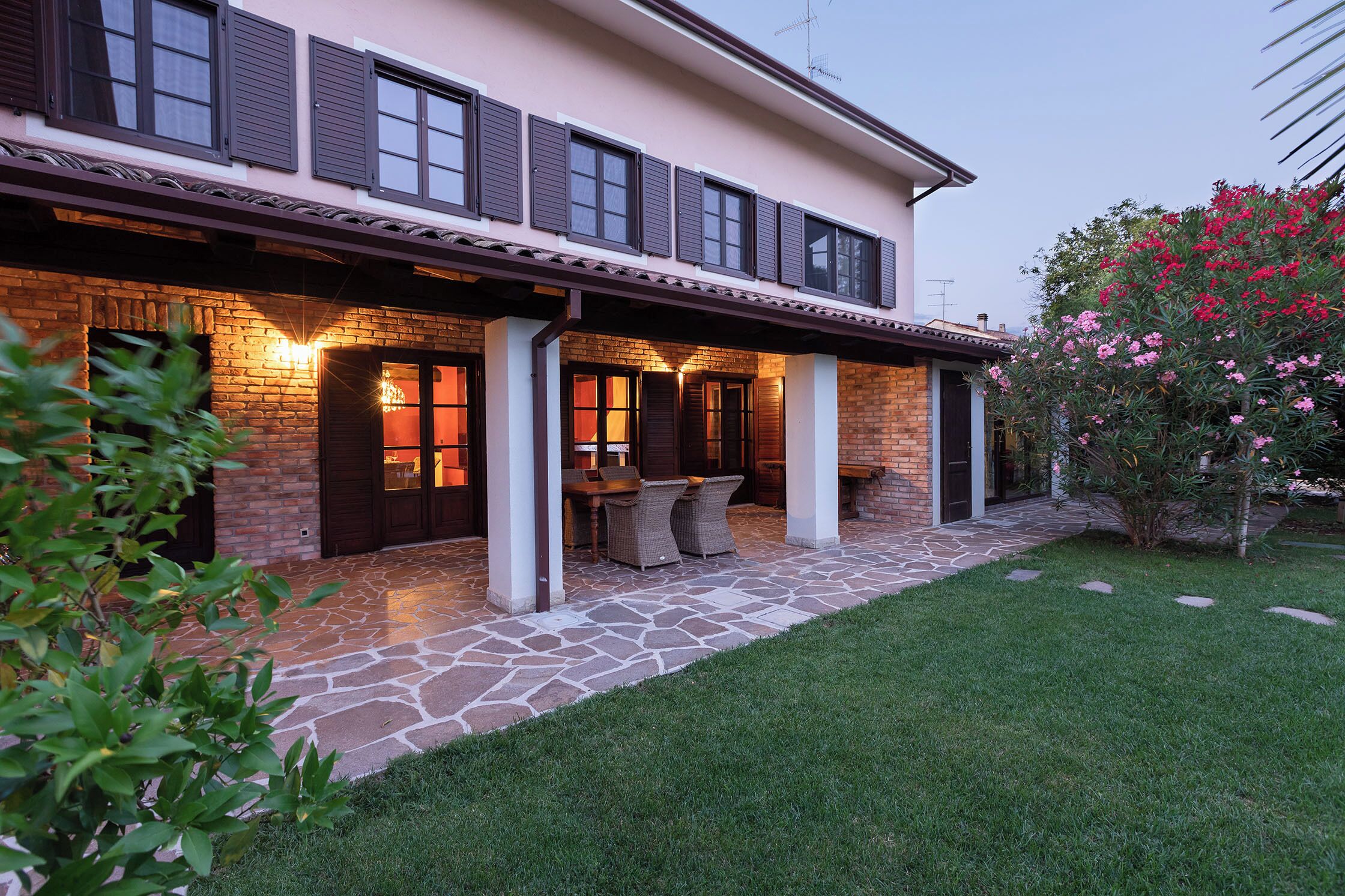 Vil·la Comfort, vistes al jardí | Exterior