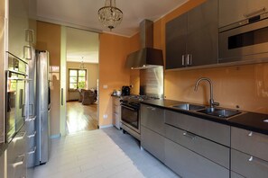 Comfort Villa, Garden View | Private kitchen - Casa-Friuli (Gradisca d'Isonzo)