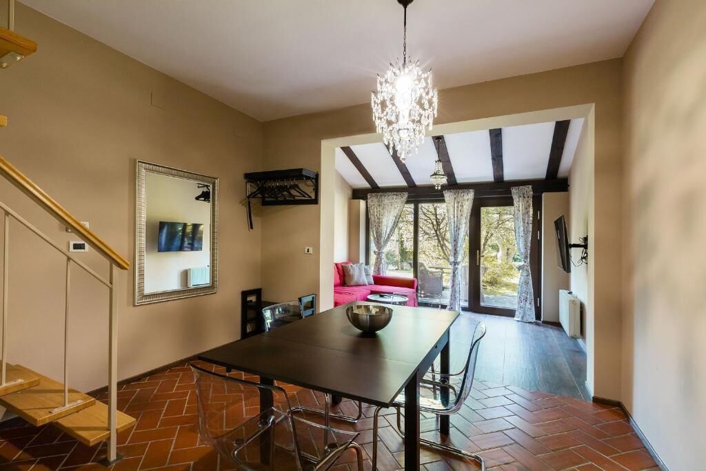 Comfort Villa, Garden View | Dining