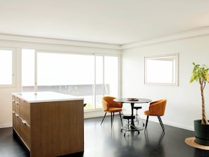 Dining - Apartment on the 31st floor with balcony in PARIS (Paris)
