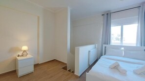 Comfort Apartment, City View - A modern renovated maisonette Nikaia (Nikaia-Agios Ioannis Rentis)