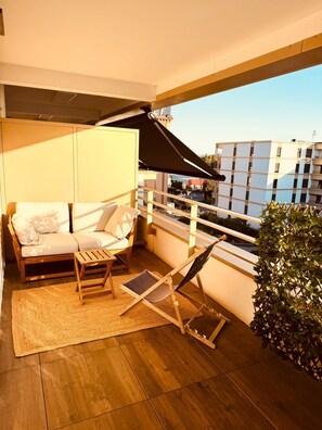 Property grounds - Schiltigheim: 6th Floor Studio with Terrace (Schiltigheim)