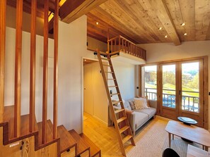 Living area - Charming studio with mountain view & balcony (Combloux)