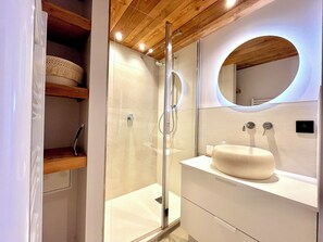 Bathroom - Charming studio with mountain view & balcony (Combloux)