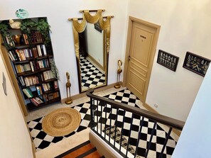 Interior - Poetic and Cozy Apartment (Hyères)