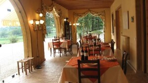 Dining - Wohnung 'Lina' mit Gemeinschaftspool by Interhome (Gavardo)