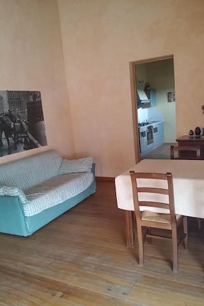TV - Wohnung "Vittorio" mit Dachterrasse by Interhome (Gavardo)