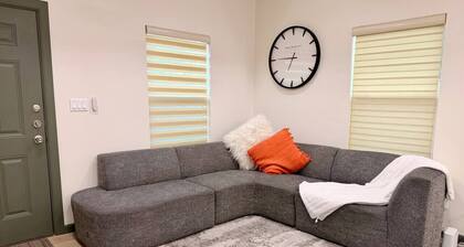 Brand New Apt - Excellent for Big Families