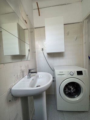 Hair dryer, towels, soap - Penthouse one step away from Plaza España with private terrace! (Barcellon)
