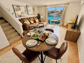 Dining - Harbour Breeze Villa - Jolly Harbour (Jolly Harbour)