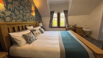 Doppelzimmer (Room 3 - Super King Suite)