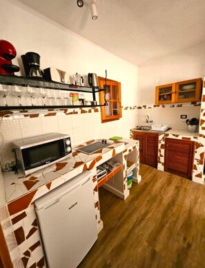 Private kitchen - Casa Lara Hermigua - Studio BARCELONA with balcony (Hermigua)