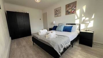 Apartment, 2 Bedrooms, Balcony | 3 bedrooms