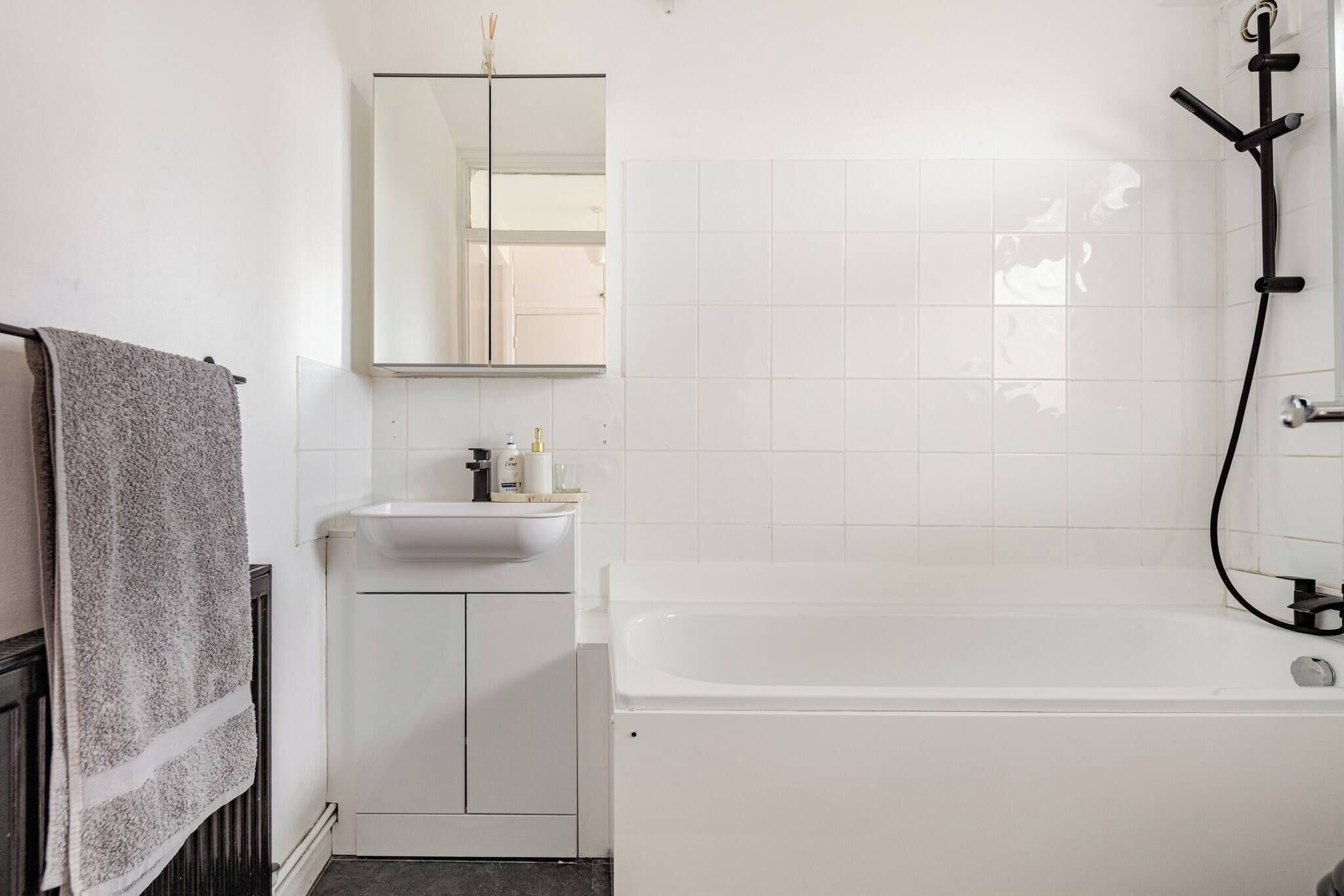 Appartement, 2 chambres | Salle de bain