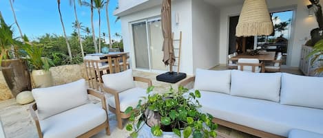 Grand Apartment, 3 Bedrooms, Sea View | Terrace/patio