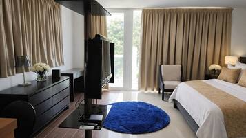 2 bedrooms, WiFi (free), bed sheets
