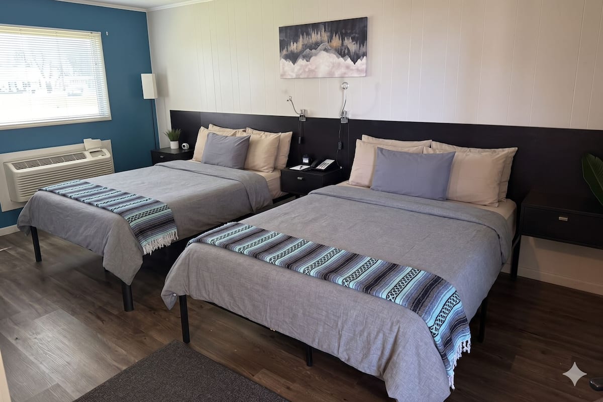 Premier Room | Free WiFi, bed sheets