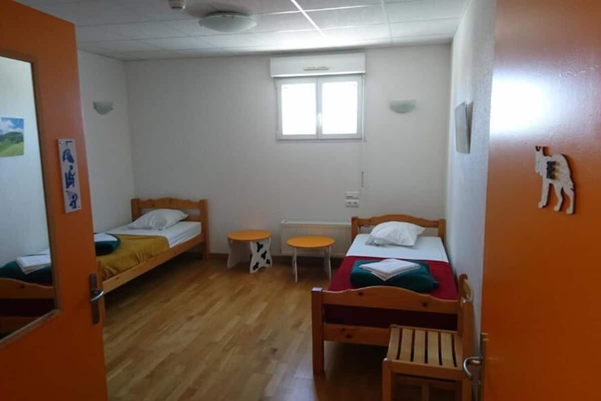 Habitación clásica, 2 camas individuales, acceso para personas con movilidad reducida