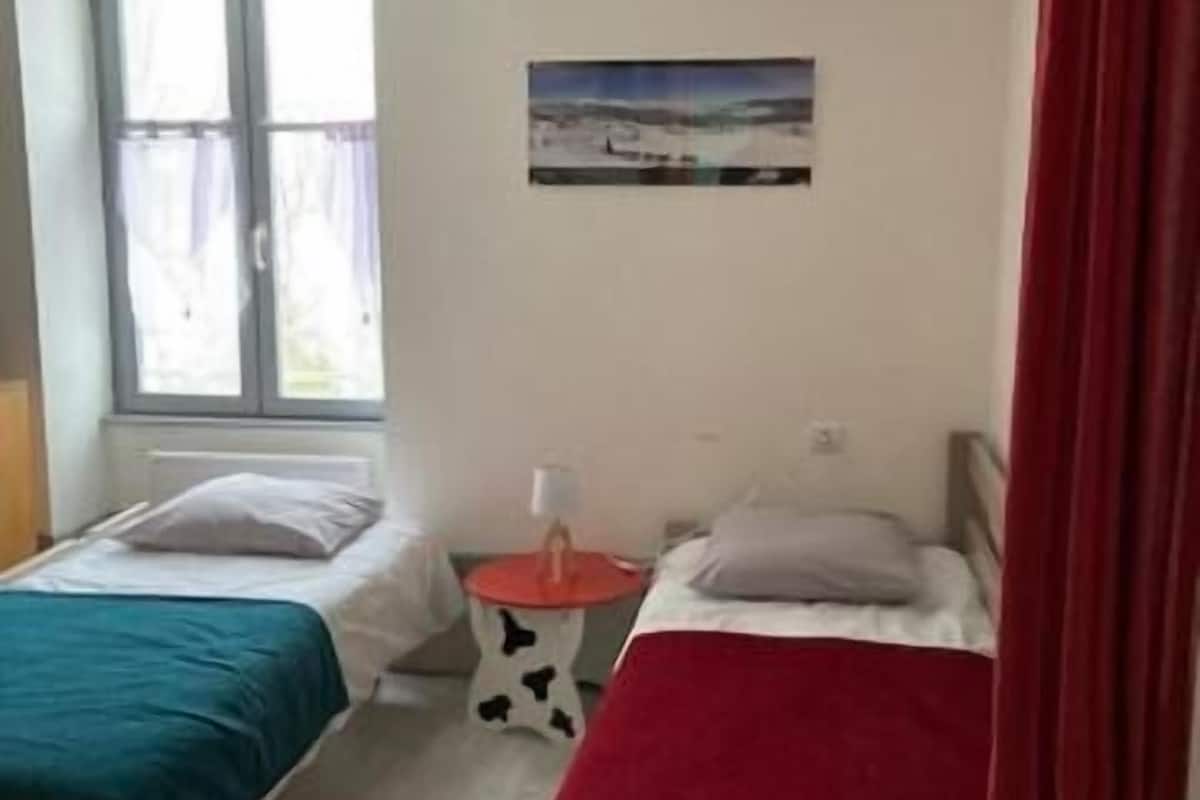 Departamento clásico, 1 habitación, acceso para personas con movilidad reducida, vista al patio