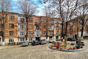 Exterior - Cozy 1-bedroom apartment in the City Center in București (București)