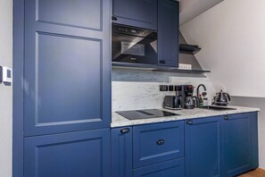 Private kitchen - Golden Buddha Retreat (Great Yarmouth)