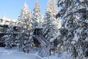 Exterior - Alpine Escape, Cool Pool-Spa, Lakes & Trails Galore, Near Fine Dining / Bars (Mammoth Lakes)