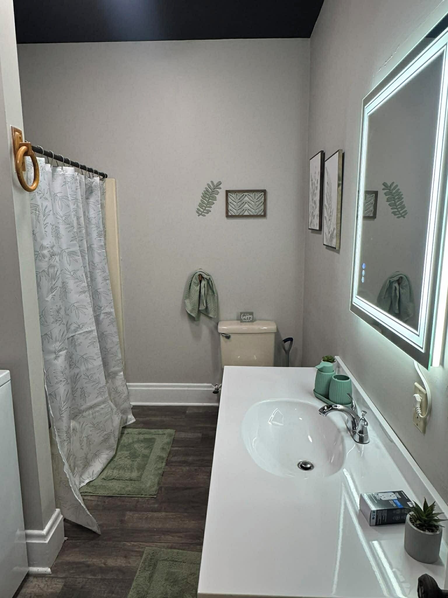 Towels, soap, toilet paper