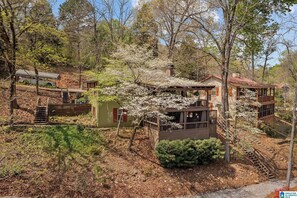 Exterior - Come Relax @ The Hideaway Lakehouse - Walnut Creek, Lake Mitchell, Clanton - AL (Clanton)