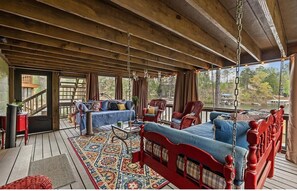 Interior - Come Relax @ The Hideaway Lakehouse - Walnut Creek, Lake Mitchell, Clanton - AL (Clanton)