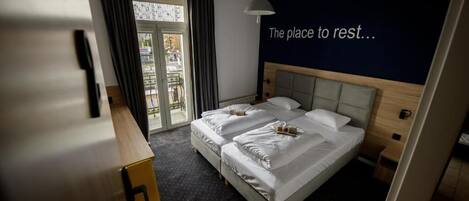 Chambre Deluxe double, balcon, vue sur la ville | AccĂšs au Wi-Fi (inclus)