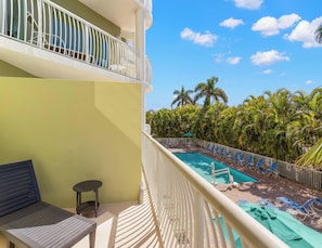 Condo (2 Bedrooms) | Property amenity