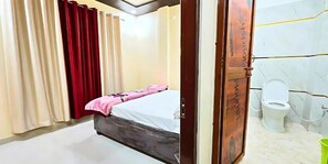 Bathroom - Hotel Siddhi Palace (Ayodhya)